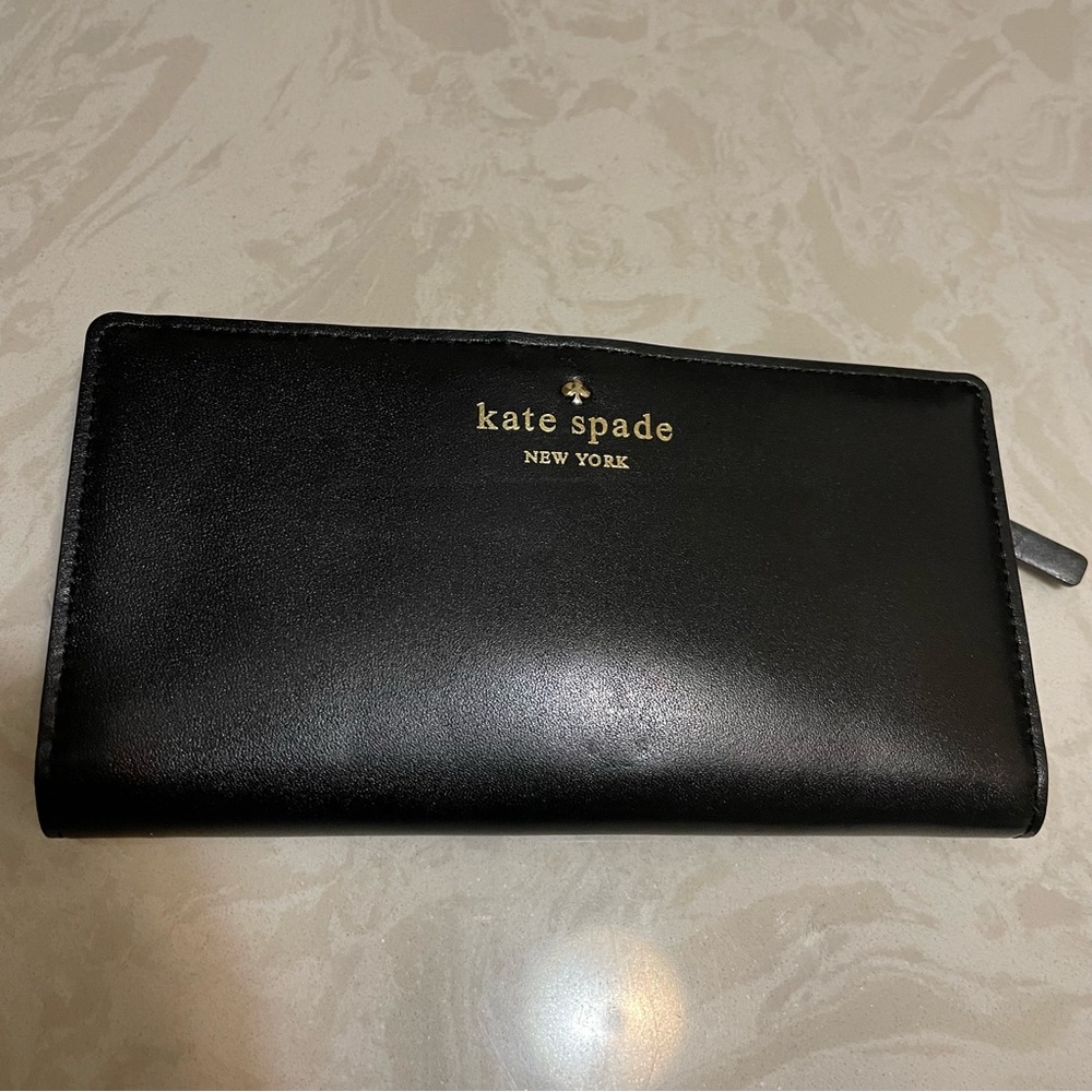 NWT ♠️ Kate Spade ♠️ Staci Large Slim Bifold Wallet NWT